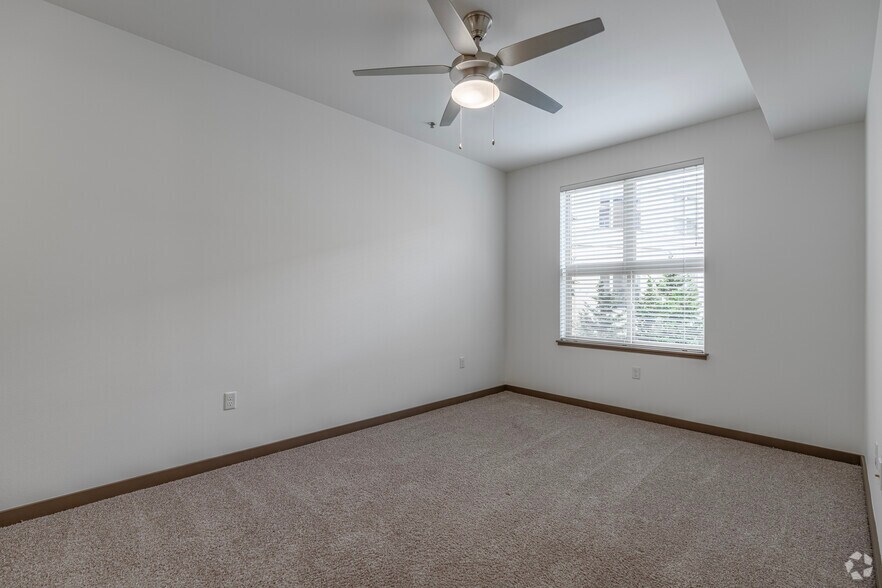 More Photos Of 6523 NE Cherry Dr, Hillsboro Apartments For Lease