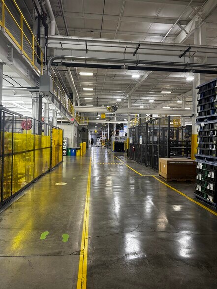 More Photos Of 1597 E Industrial Dr, Terre Haute Industrial For Sale