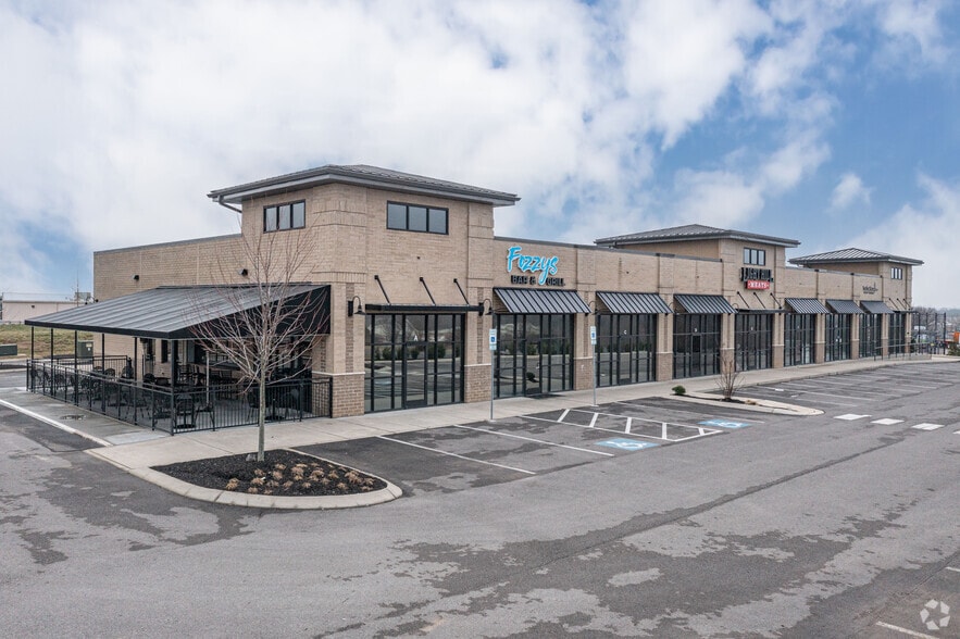 Primary Photo Of 150 Stephen P Yokich Pky, Spring Hill Storefront Retail Office For Lease