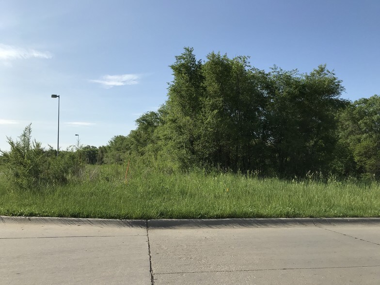 More Photos Of Discovery Dr & Research Dr, Lincoln Land For Sale