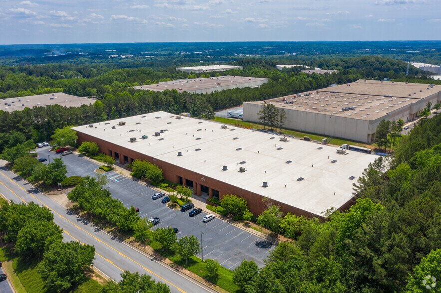 More Photos Of 7990 Second Flags Dr, Austell Unknown For Lease