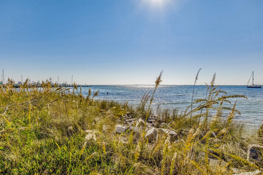 More Photos Of 10160 & 5533 Sinton Dr & Casa Maria Ln Ln, Pensacola Land For Sale