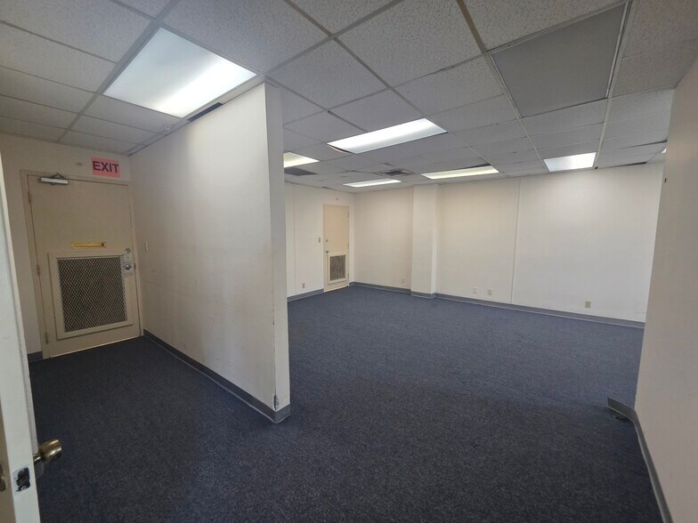 More Photos Of 1980 N Atlantic Ave, Cocoa Beach Medical For Lease