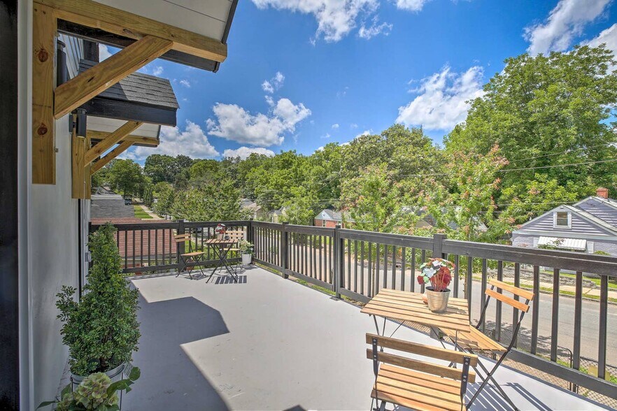 More Photos Of 1026 Ashby Grv SW, Atlanta Apartments For Sale