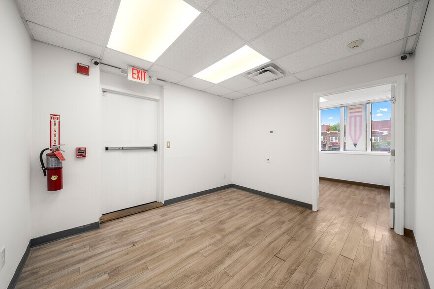 More Photos Of 40 Broad Ave, Palisades Park Office For Sale