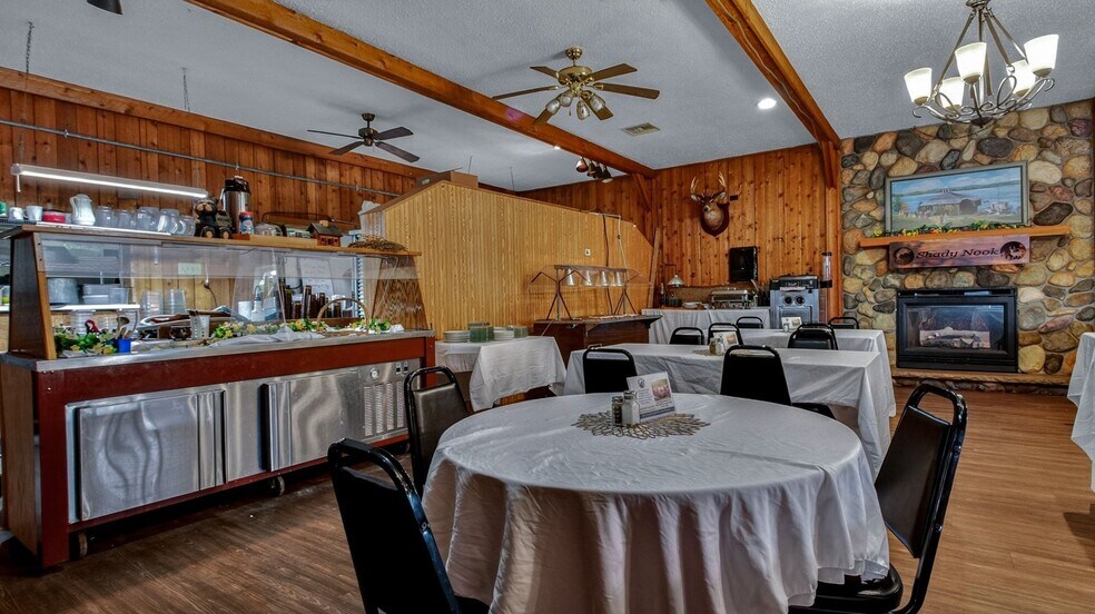 More Photos Of 16061 296th St, Cornell General Retail For Sale