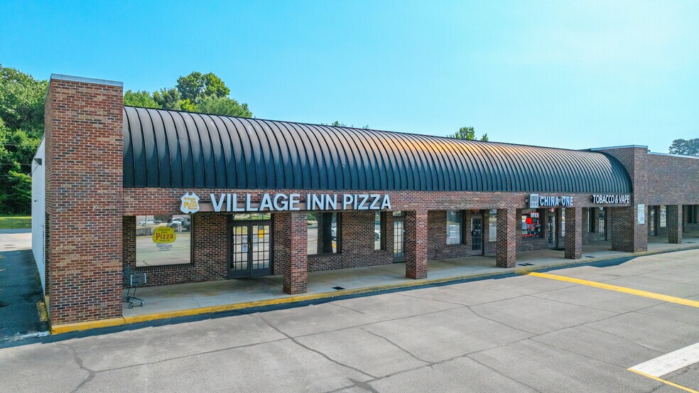 More Photos Of 2092-2142 Statesville Blvd, Salisbury Unknown For Lease