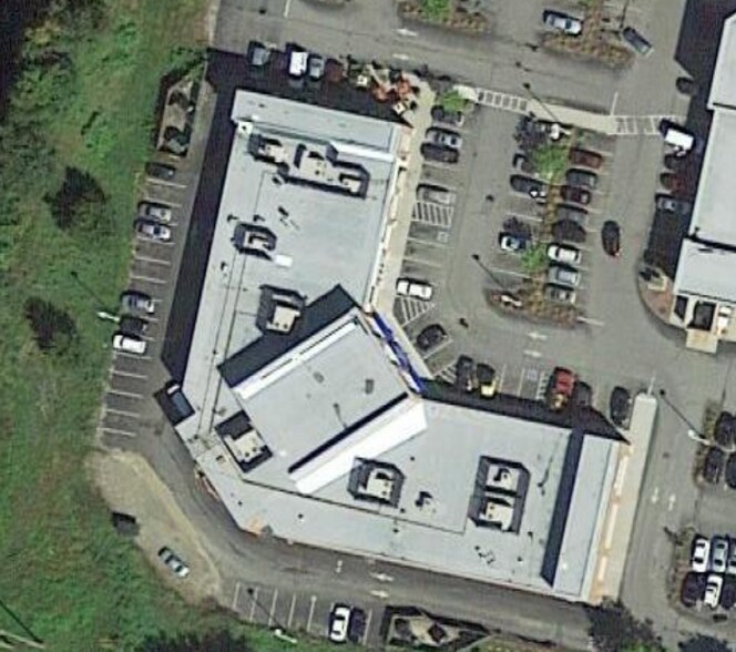 More Photos Of 294 West St, Keene Freestanding For Lease