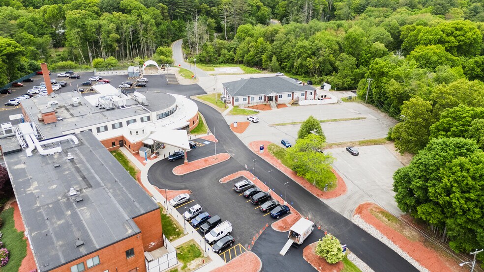 More Photos Of 336 Thompson Rd, Webster Medical For Sale