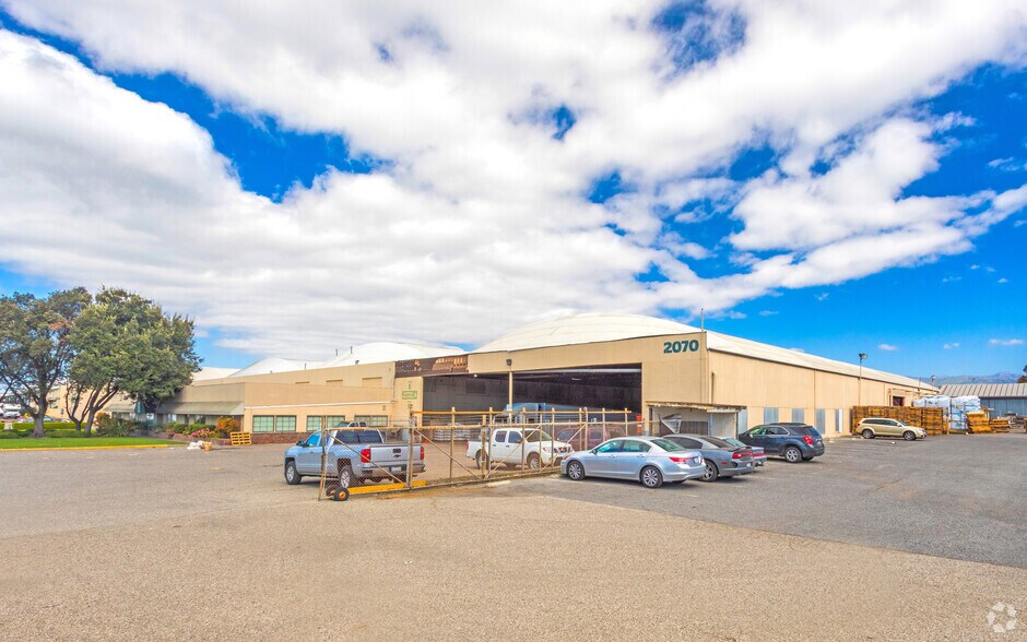 Primary Photo Of 2070 S 7th St, San Jose Warehouse For Lease