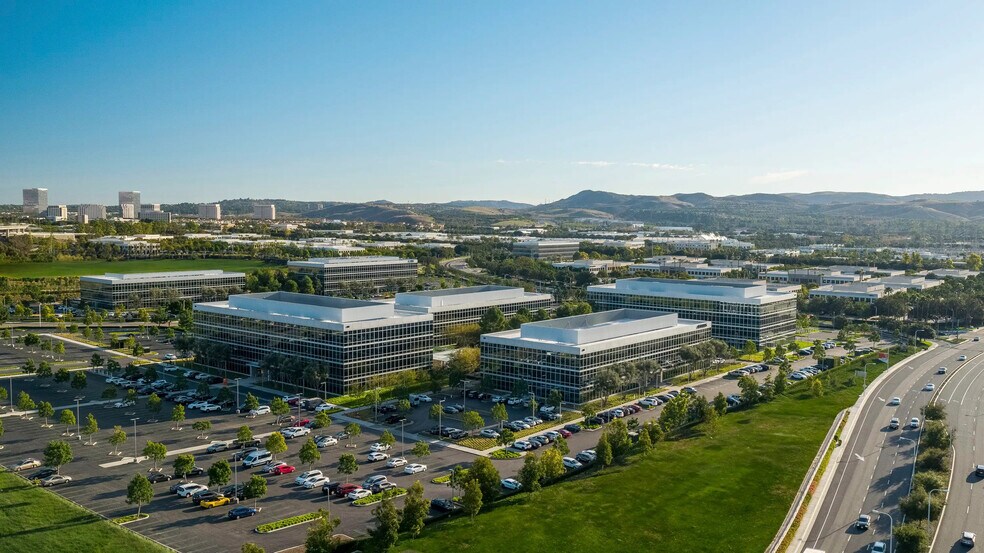 More Photos Of 46 Discovery, Irvine Unknown For Lease