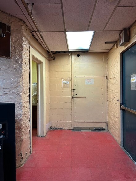 More Photos Of 240 E Tremont Ave, Bronx Apartments For Sale