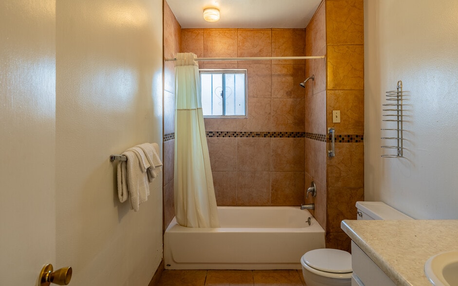 More Photos Of 3526 E Benson Hwy, Tucson Hotel For Sale