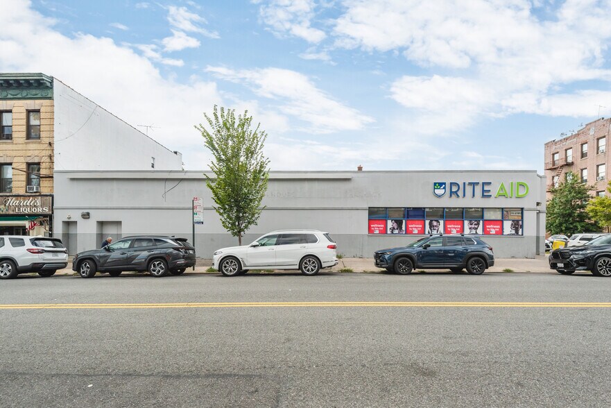 More Photos Of 9302 3rd Ave, Brooklyn Drugstore For Sale