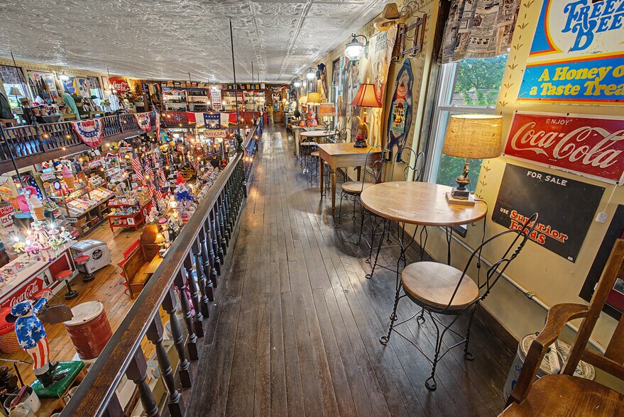 More Photos Of 219 MO-21, Caledonia Storefront Retail Residential For Sale