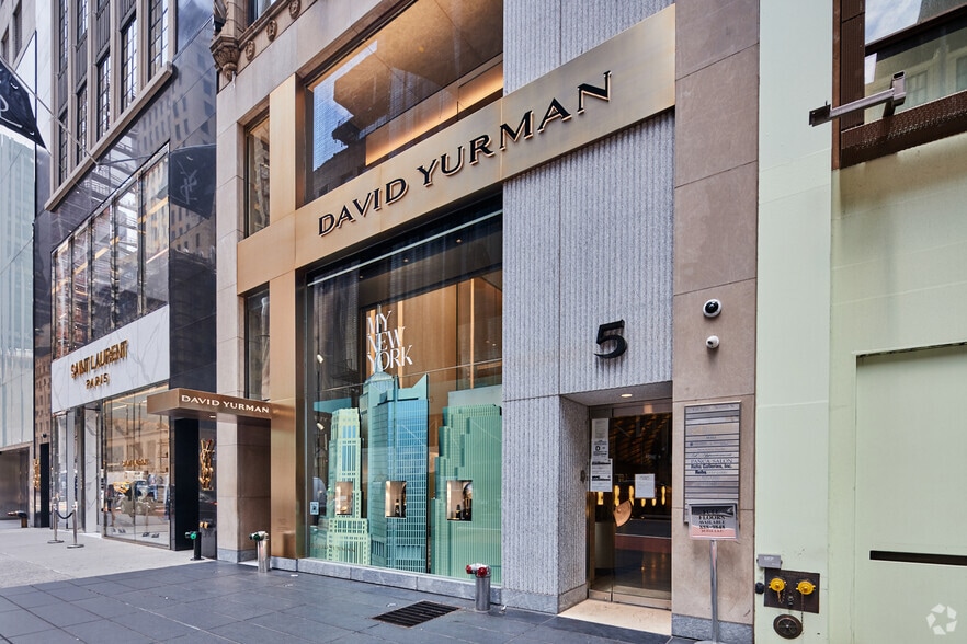 More Photos Of 5 E 57th St, New York Office For Lease