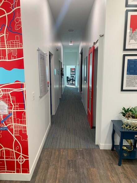 More Photos Of 900 36th Ave, Moline Coworking Space