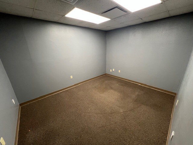 More Photos Of 3095 Stonebrook Cir, Memphis Flex For Lease