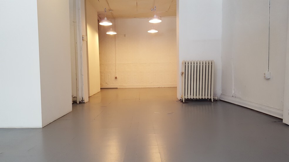 More Photos Of 188 Broadway, Brooklyn Storefront Retail Residential For Lease