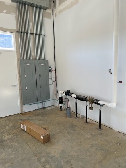 More Photos Of 736 Delaware Ave, Fountain Hill Medical For Lease