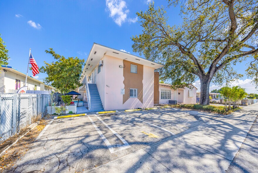 More Photos Of 605 NW 34th Ave, Miami Apartments For Sale