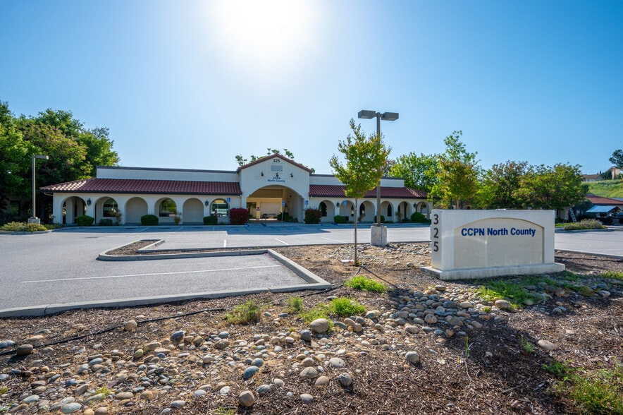 More Photos Of 325 Posada Ln, Templeton Healthcare For Lease