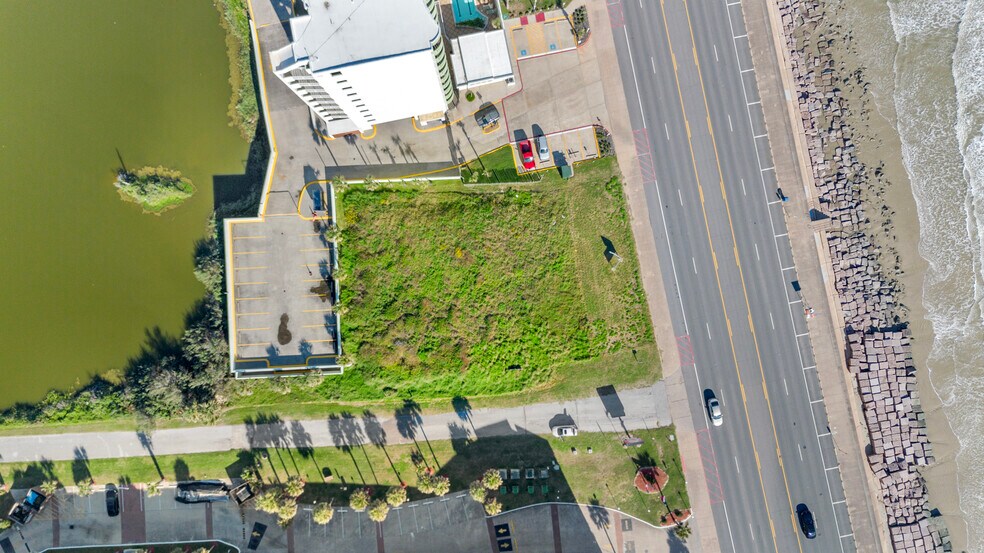 More Photos Of 9510 Seawall Blvd, Galveston Land For Sale