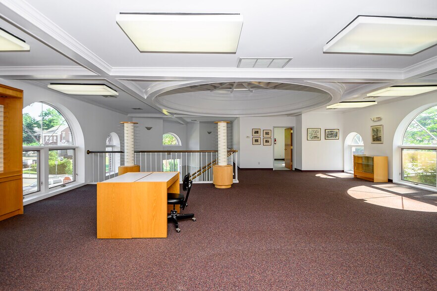 More Photos Of 213 Chestnut St, Nutley Office For Sale
