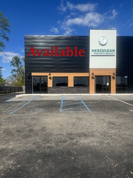 Primary Photo Of 8215 US 31, Indianapolis Freestanding For Lease