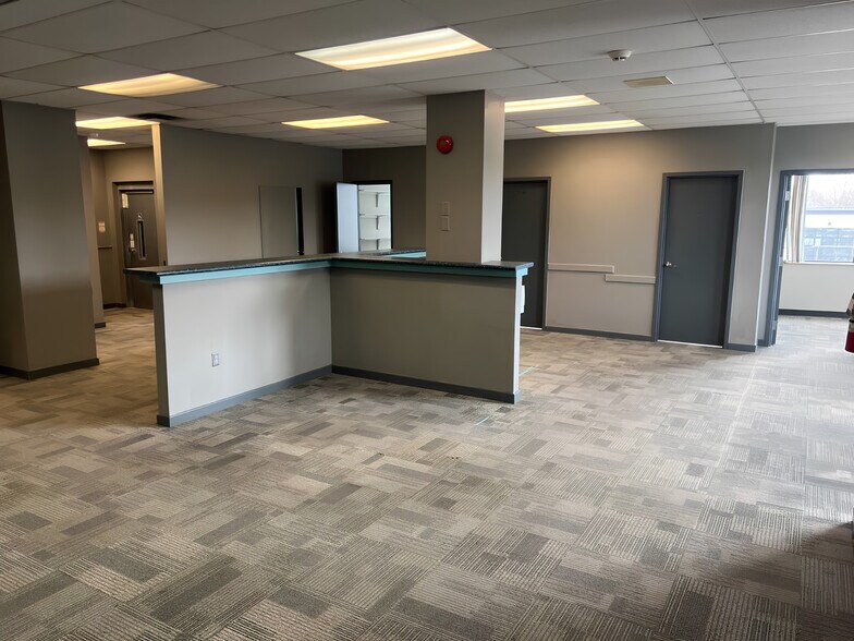 More Photos Of 10 Ewen Rd, Hamilton Medical For Lease