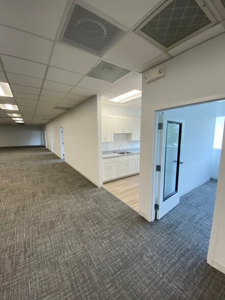 More Photos Of 7410 Northside Dr, North Charleston Medical For Lease