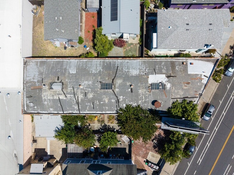 More Photos Of 5417 Adeline St, Oakland Auto Repair For Sale