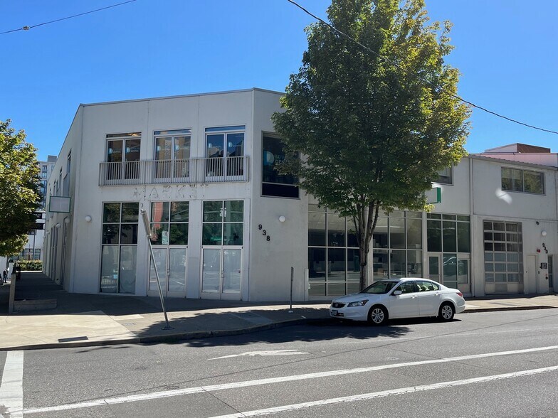 More Photos Of 938 NW 14th Ave, Portland General Retail For Lease