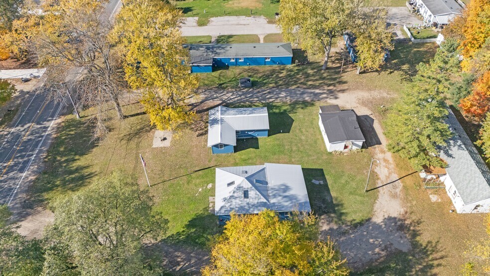 More Photos Of 5590 Paw Paw Lake Rd, Coloma Apartments For Sale