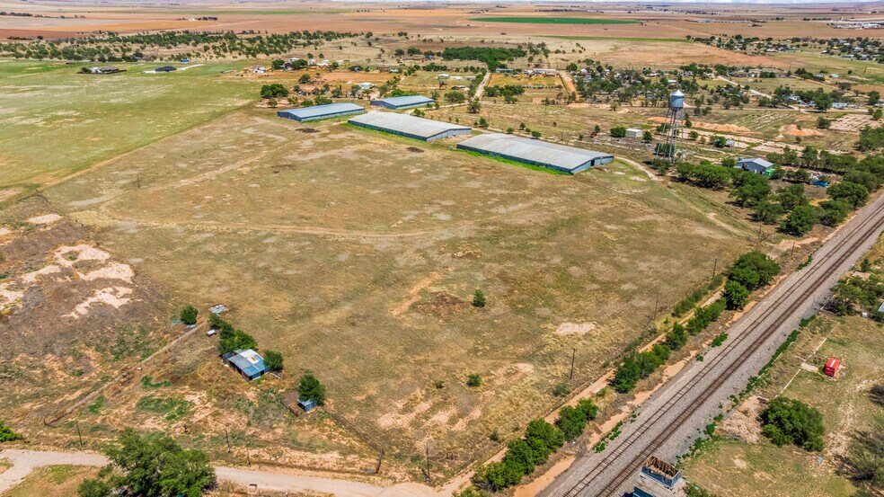More Photos Of 901 Underwood Street, Littlefield Warehouse For Sale