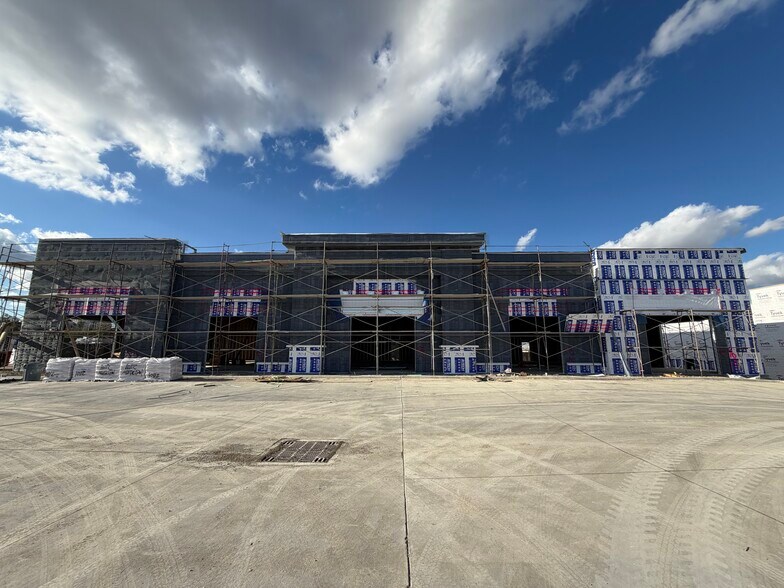 More Photos Of 1012 Municipal Dr, Leander Storefront For Sale