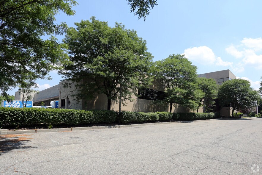 More Photos Of 301 Cuthbert Blvd, Cherry Hill Warehouse For Sale