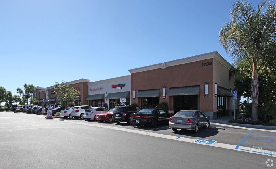 More Photos Of 2708 Loker Ave W, Carlsbad Fast Food For Lease