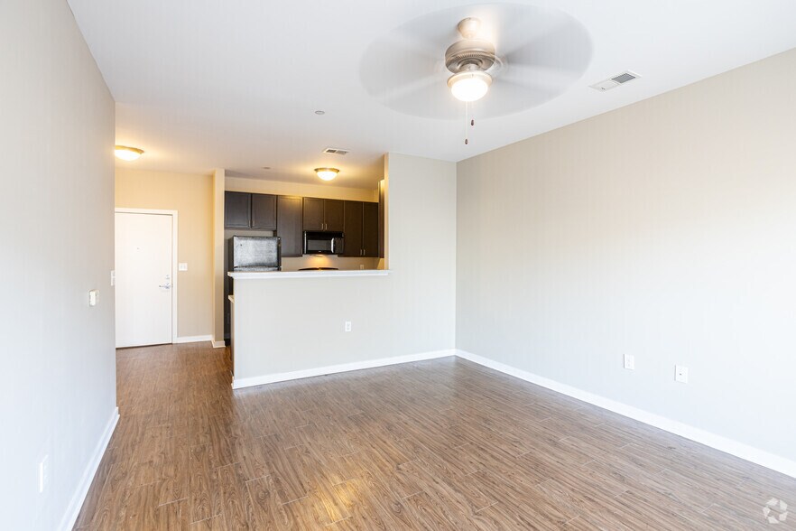 More Photos Of 600 Marshall St, Louisville Apartments For Sale
