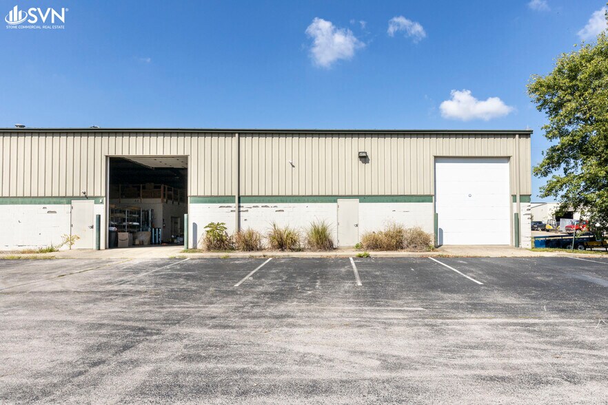 More Photos Of 129 Fieldview Dr, Versailles Warehouse For Sale