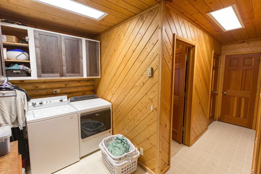 More Photos Of 2213 Main St E, Thompson Falls Land For Sale