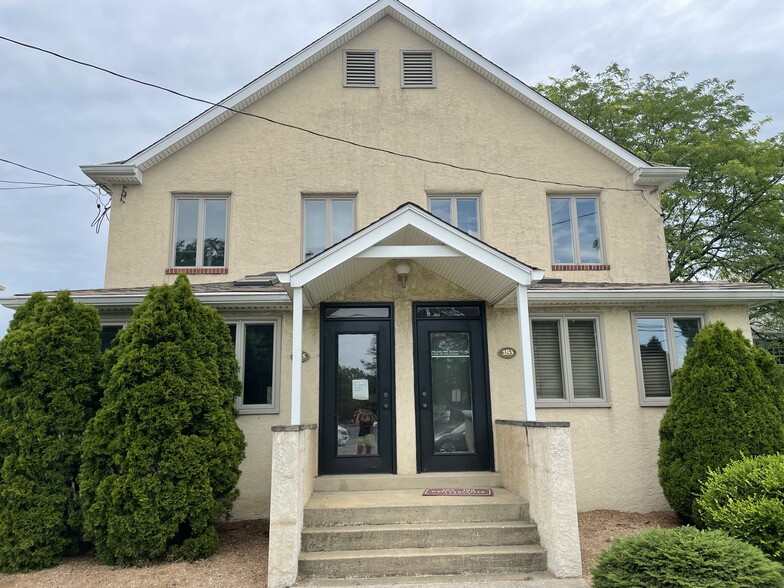 Primary Photo Of 183-185 W Lancaster Ave, Paoli Storefront Retail Office For Lease