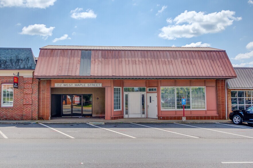More Photos Of 112 W Maple St, Cumming Loft Creative Space For Lease