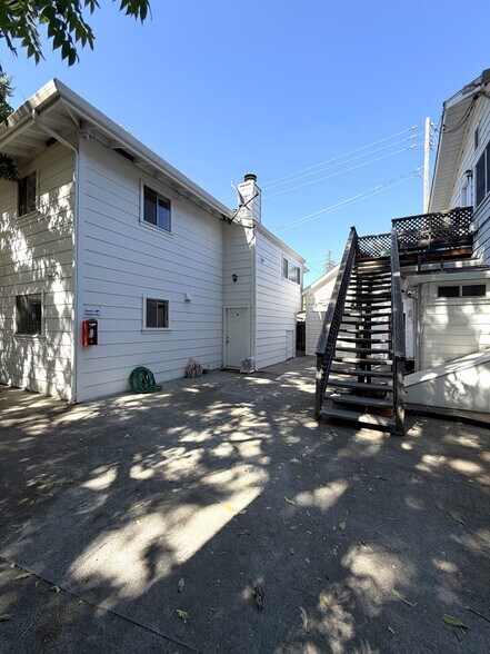More Photos Of 263 5th St, Gilroy Apartments For Sale
