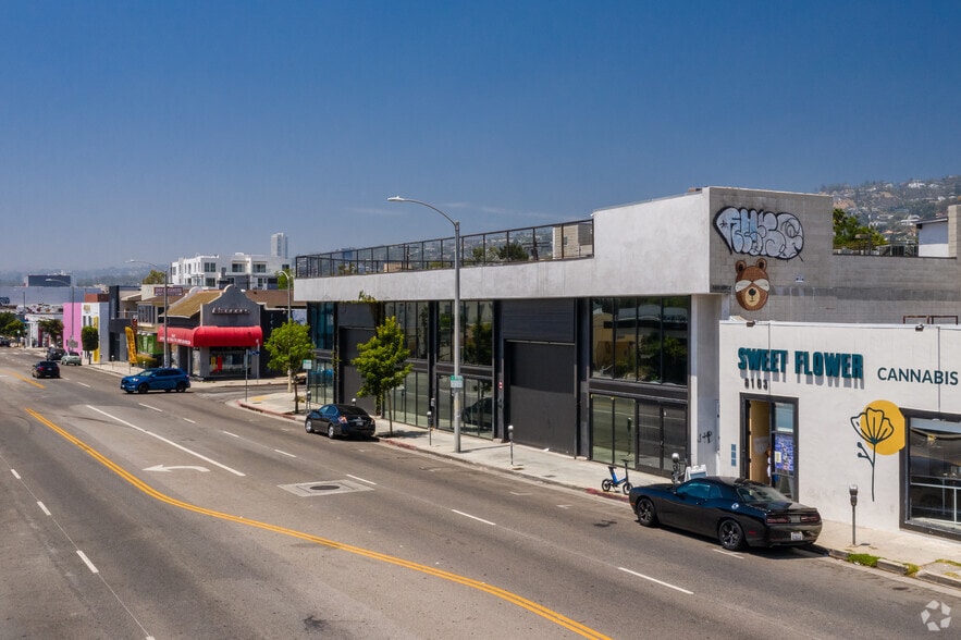 More Photos Of 8175 Melrose Ave, Los Angeles Freestanding For Lease