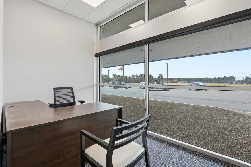 More Photos Of 2780 Jetport Rd, Kinston Office For Lease