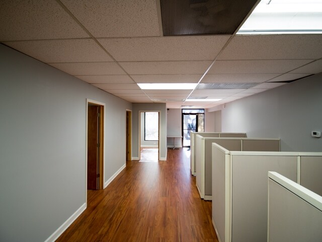 More Photos Of 4260 Westbrook Dr, Aurora Loft Creative Space For Lease