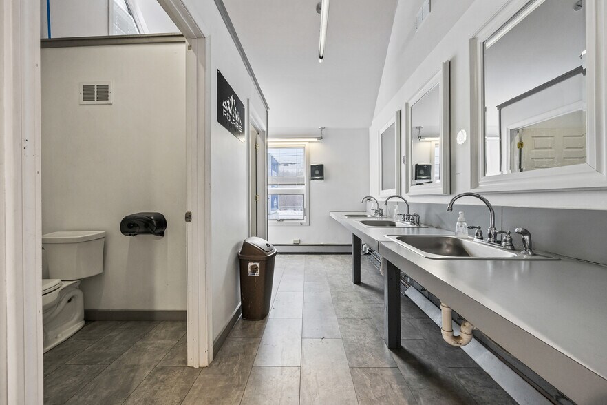 More Photos Of 177 Main St, Gorham Bank For Sale