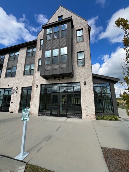 More Photos Of 1500 Westshore Dr, Cumming Apartments For Lease