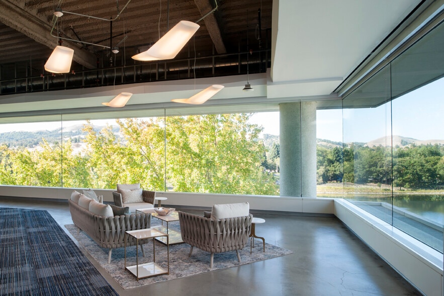 More Photos Of 2600 Camino Ramon, San Ramon Office For Lease